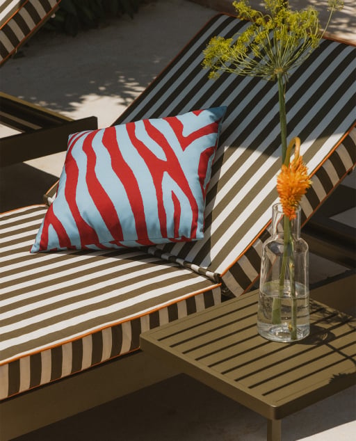 Tumbona Reclinable de Aluminio con Cojín a Rayas New Kreta