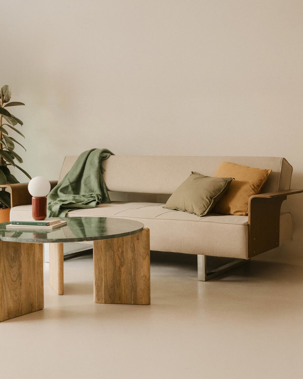 Sofá Cama de 3 Plazas con Reposabrazos de Madera y Tela New 70S, imagen de galería 2