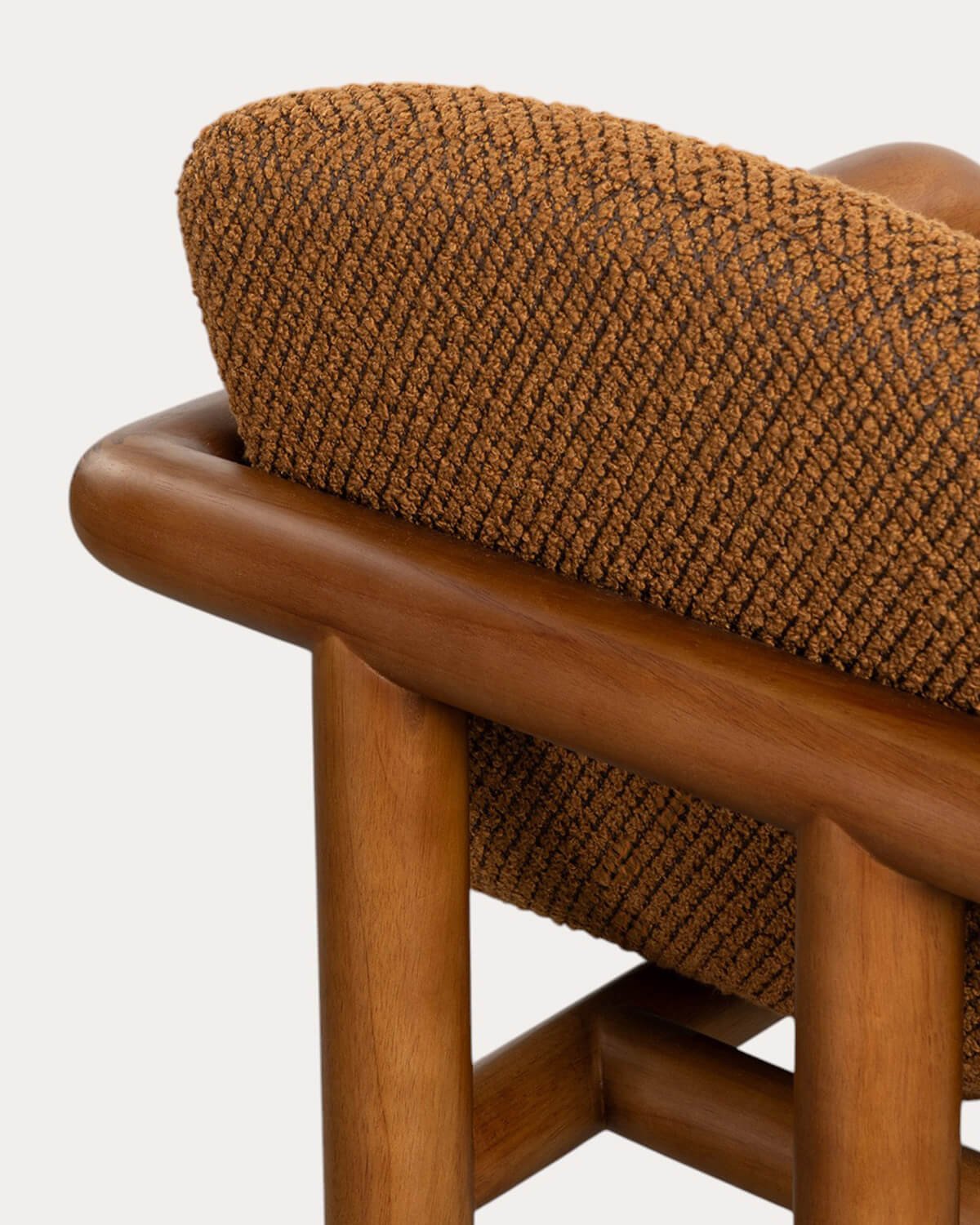 Sillón de Madera y Tela Maiel, imagen de galer&iacute;a 8