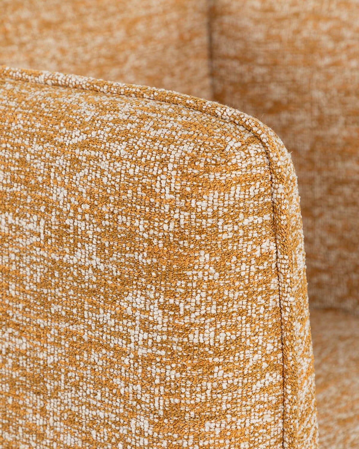 Sillón de Tela y Metal Marcellus  , imagen de galería 6