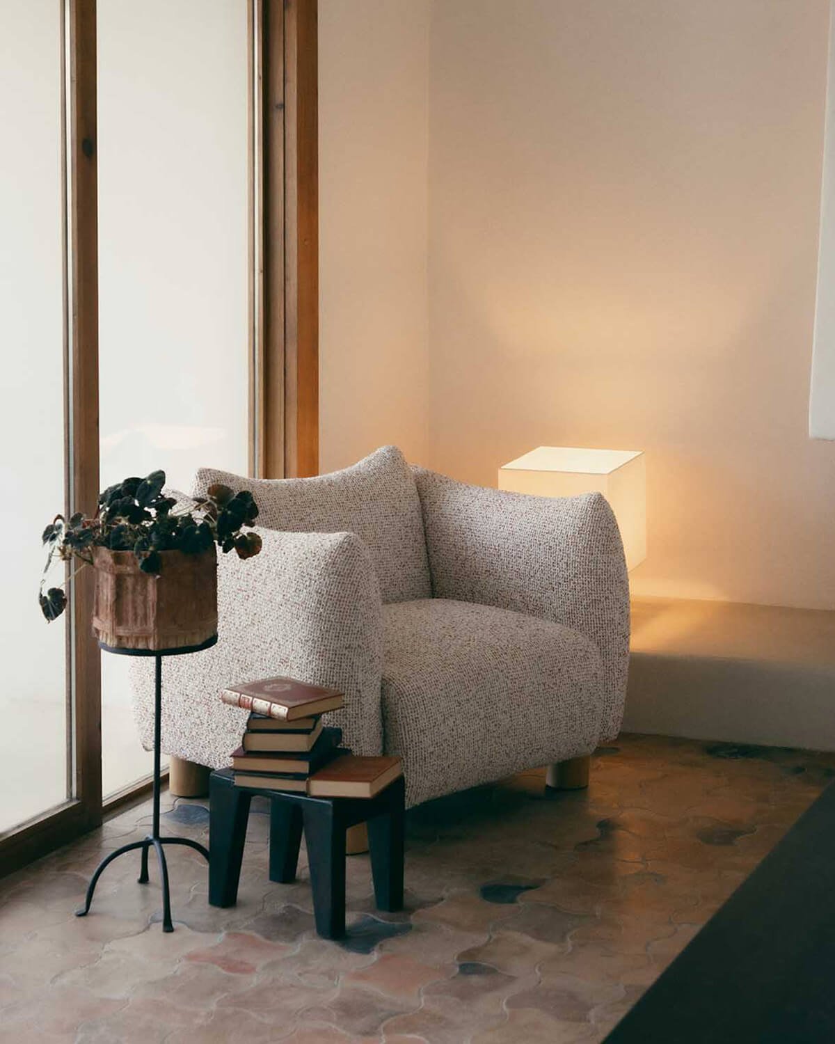 Sillón de Madera y Tela Valeria, imagen de galería 2