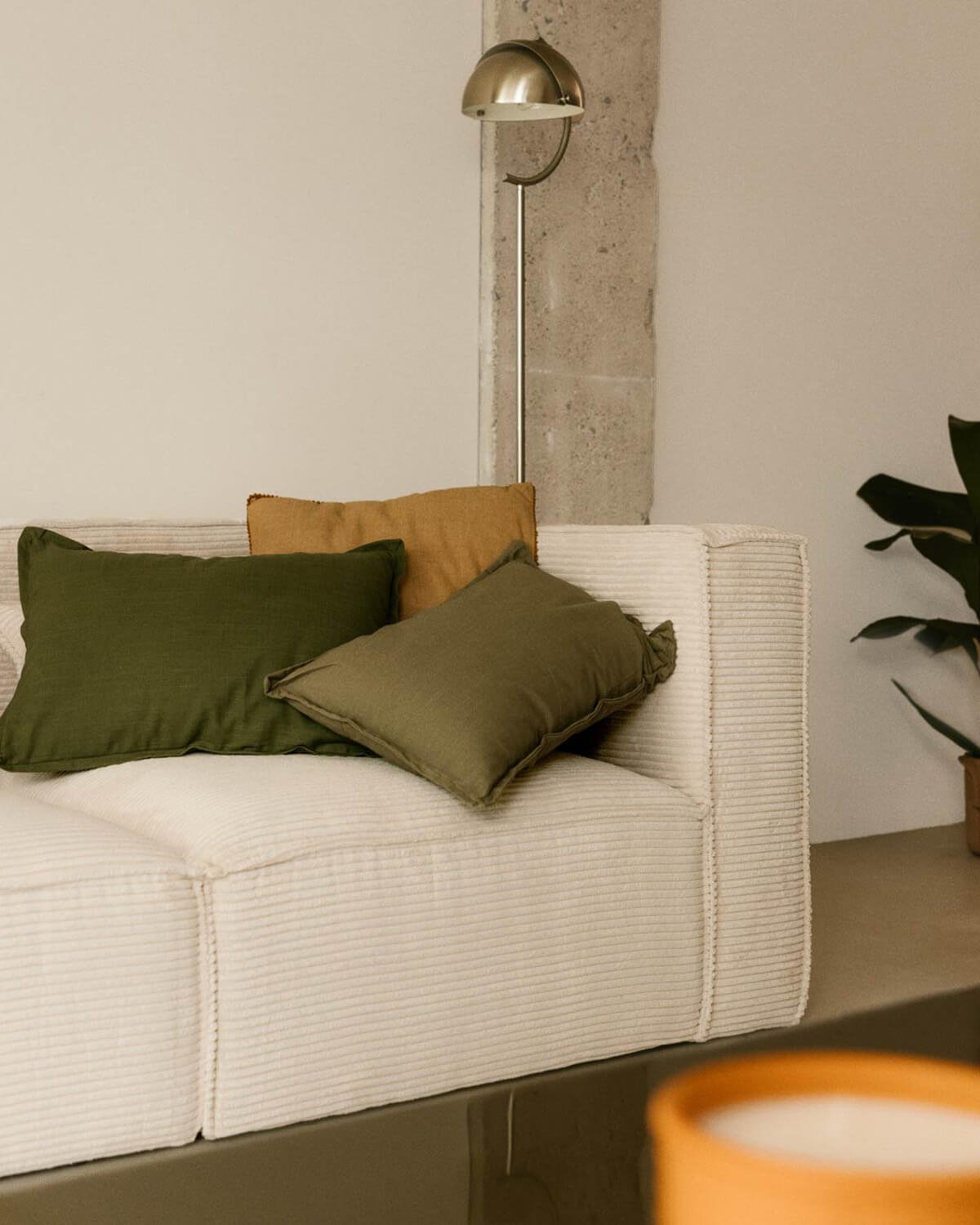 Módulo Sillón Esquinero para Sofá de Pana Gruesa Kilhe, imagen de galería 2