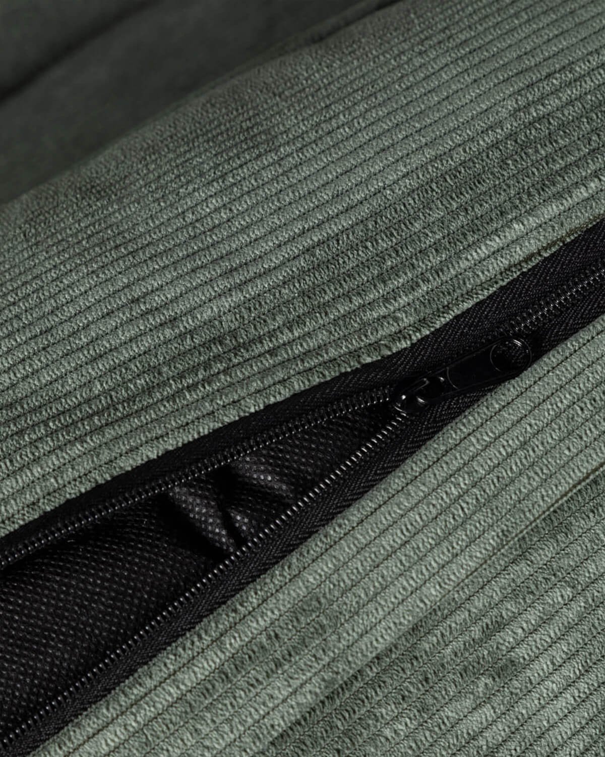 Sofá Modular de 2 Piezas y Puff de Pana Kilhe, imagen de galer&iacute;a 6