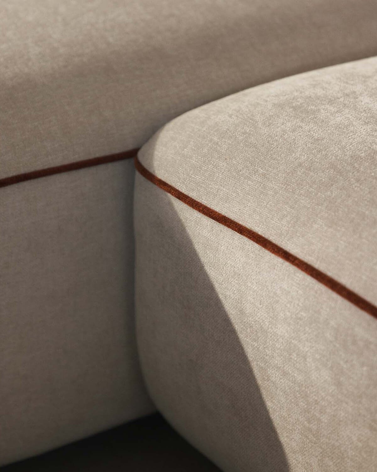 Sofá Modular  3 Piezas Chaise Longue con Esquinero y Puff Redondo de Tela Ilham , imagen de galería 3