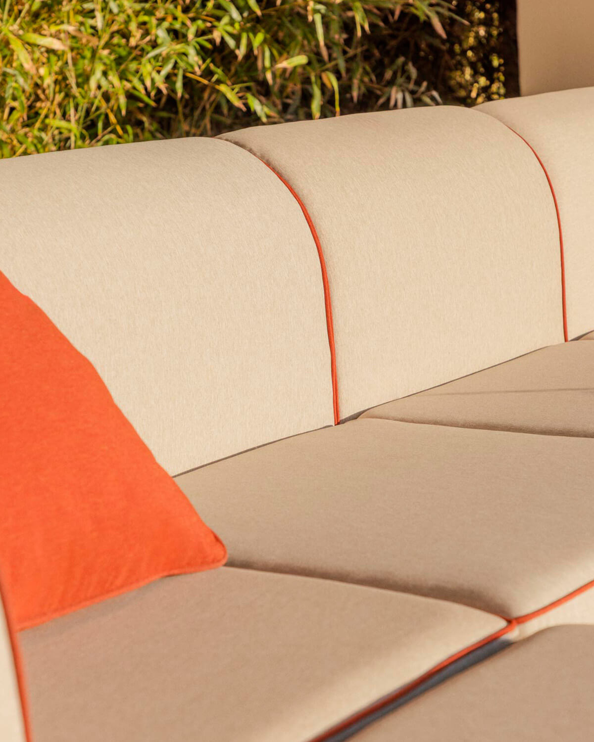 Sofá Modular de Jardín 4 Piezas con 2 Esquineros y 2 Sillones con Puff de Tela Lagos, imagen de galería 3