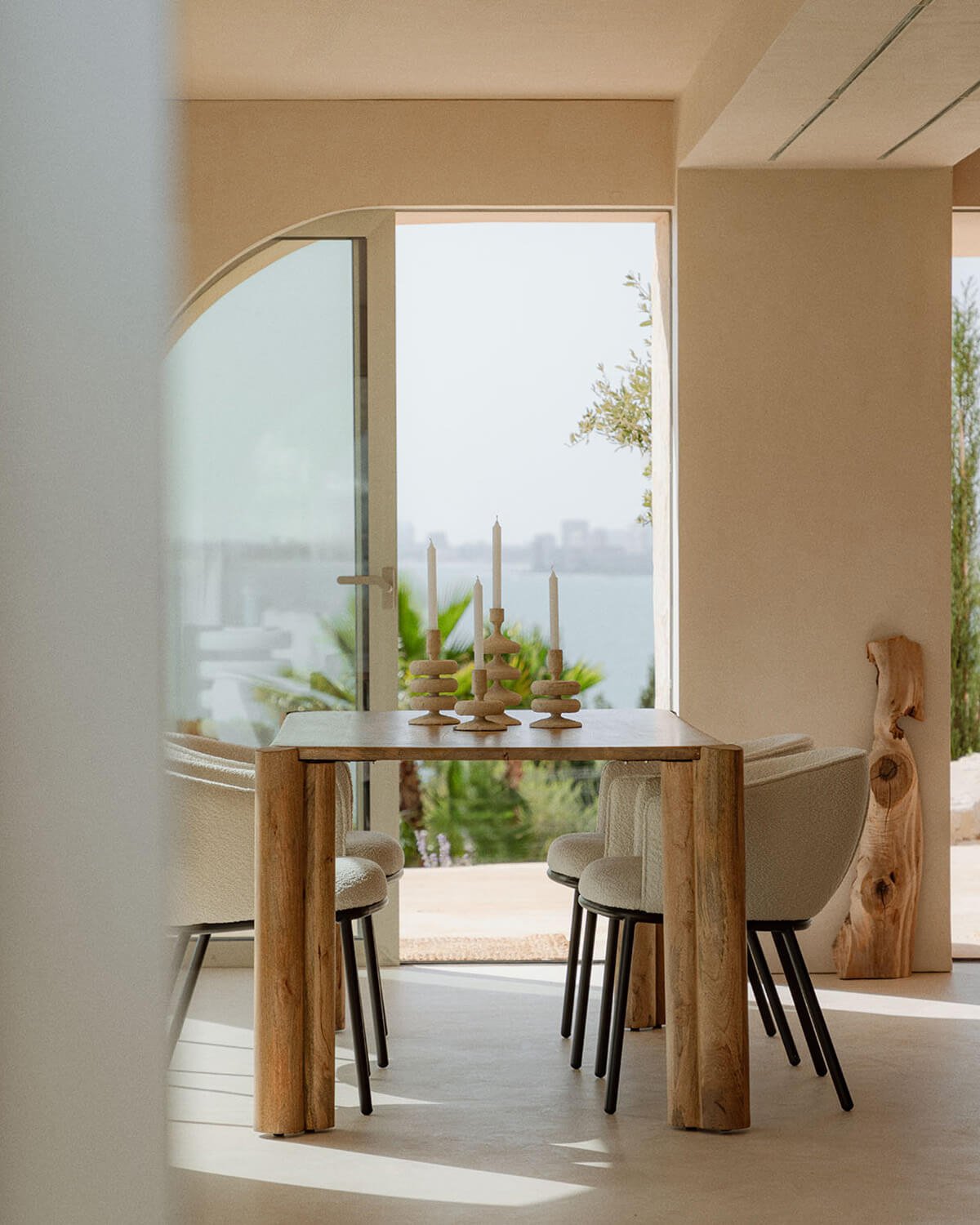 Mesa de Comedor Rectangular con Tablero de Madera de Mango (174x91 cm) Ethel, imagen de galería 2