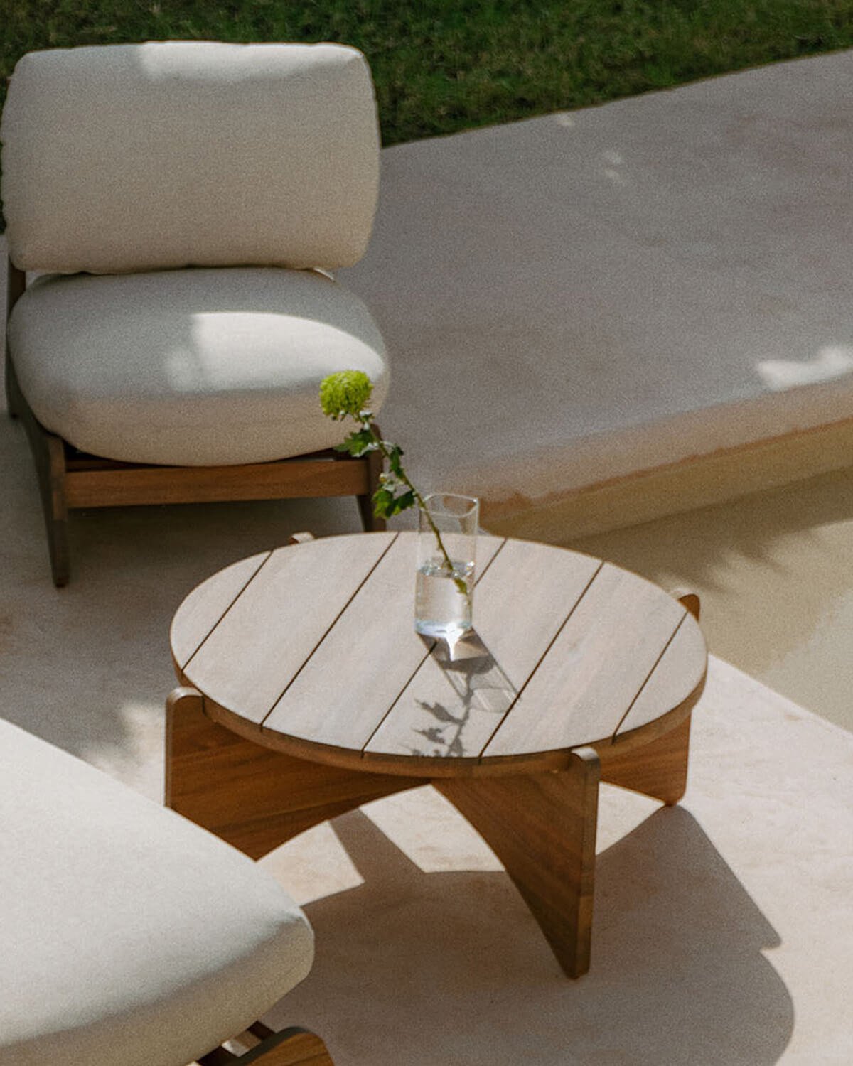 Mesa de Centro Redonda de Madera de Acacia (Ø80 cm) Lorent, imagen de galería 2