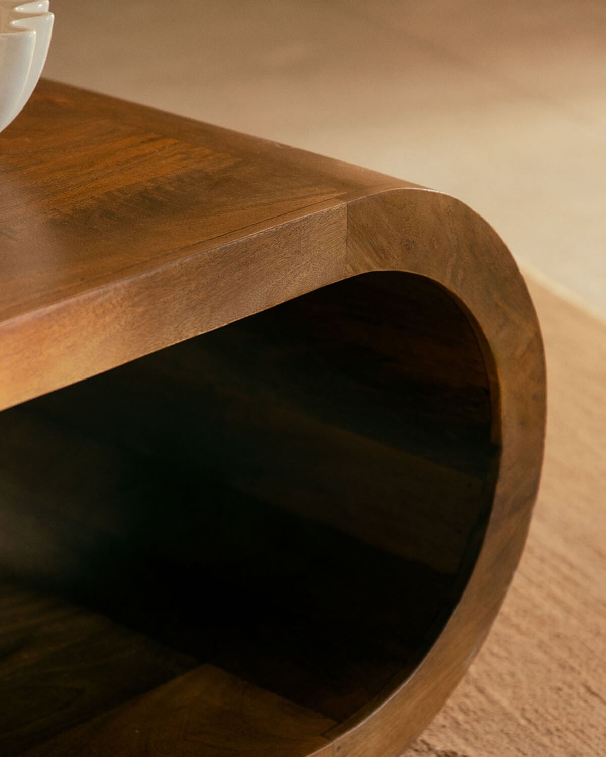 Mesa de centro 122x58 cm de madera de mango Adgar, imagen de galer&iacute;a 3