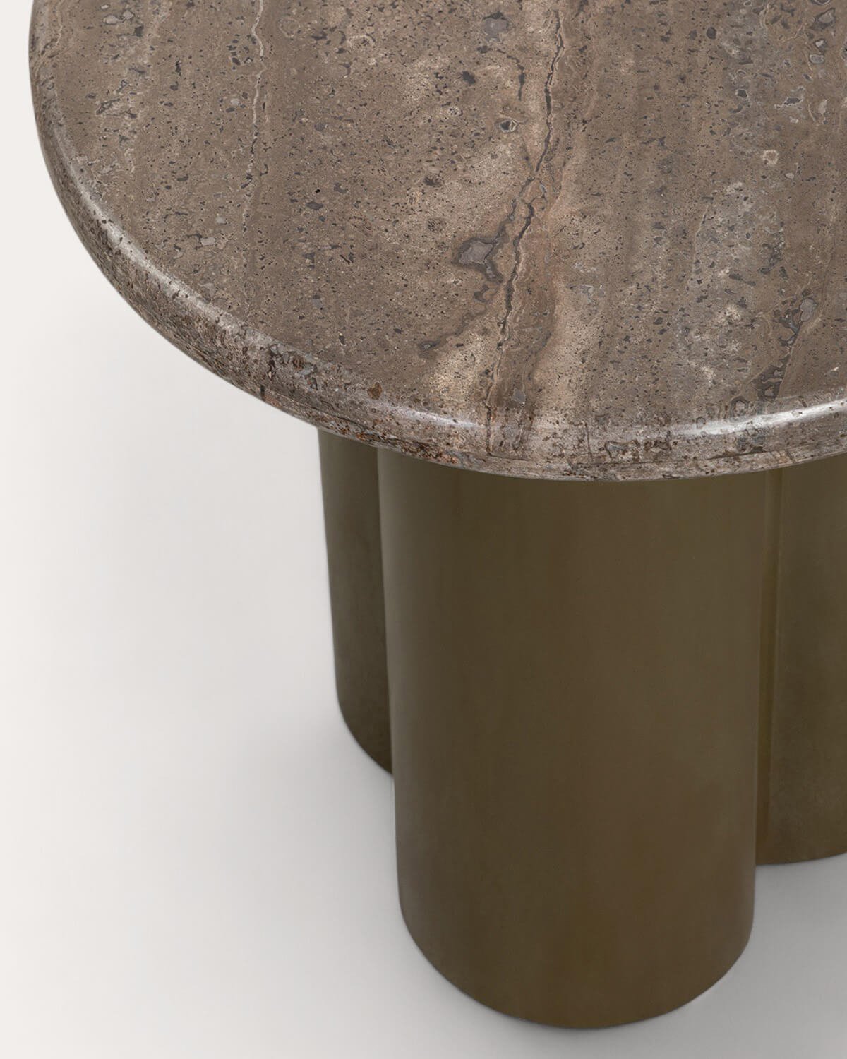 Mesa Auxiliar Redonda de Mármol Travertino y Metal (Ø40 cm) Trébolo, imagen de galería 4512085