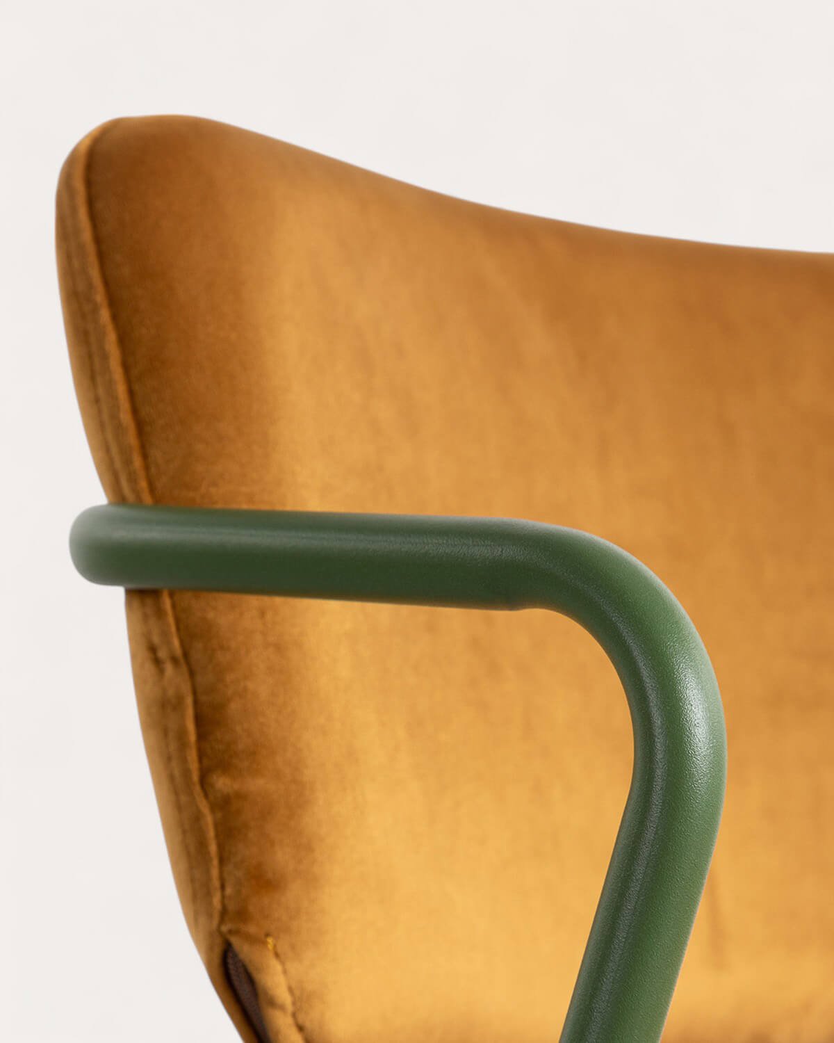 Silla de Comedor de Terciopelo y Tela Irun, imagen de galería 8