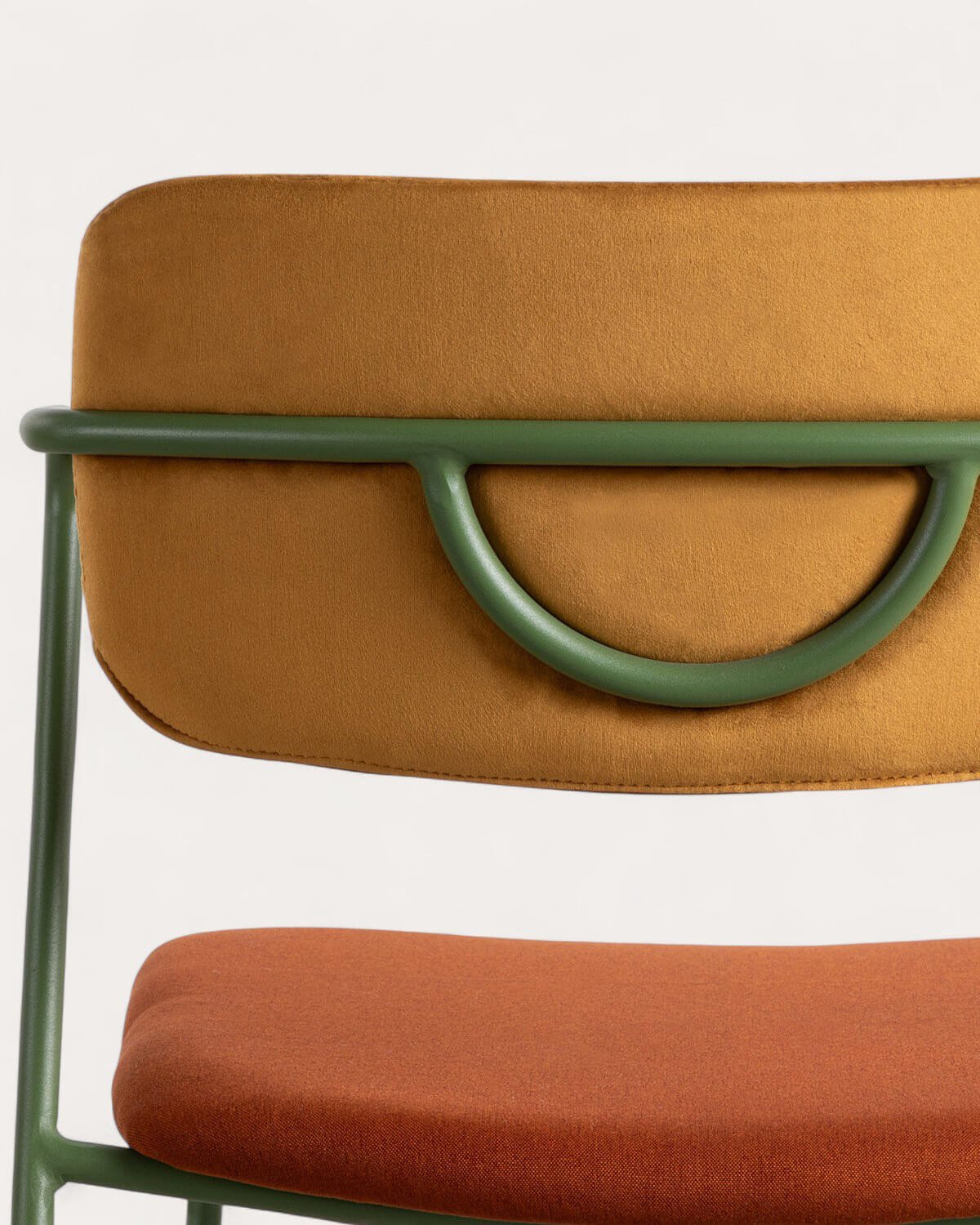 Silla de Comedor de Terciopelo y Tela Irun, imagen de galería 9