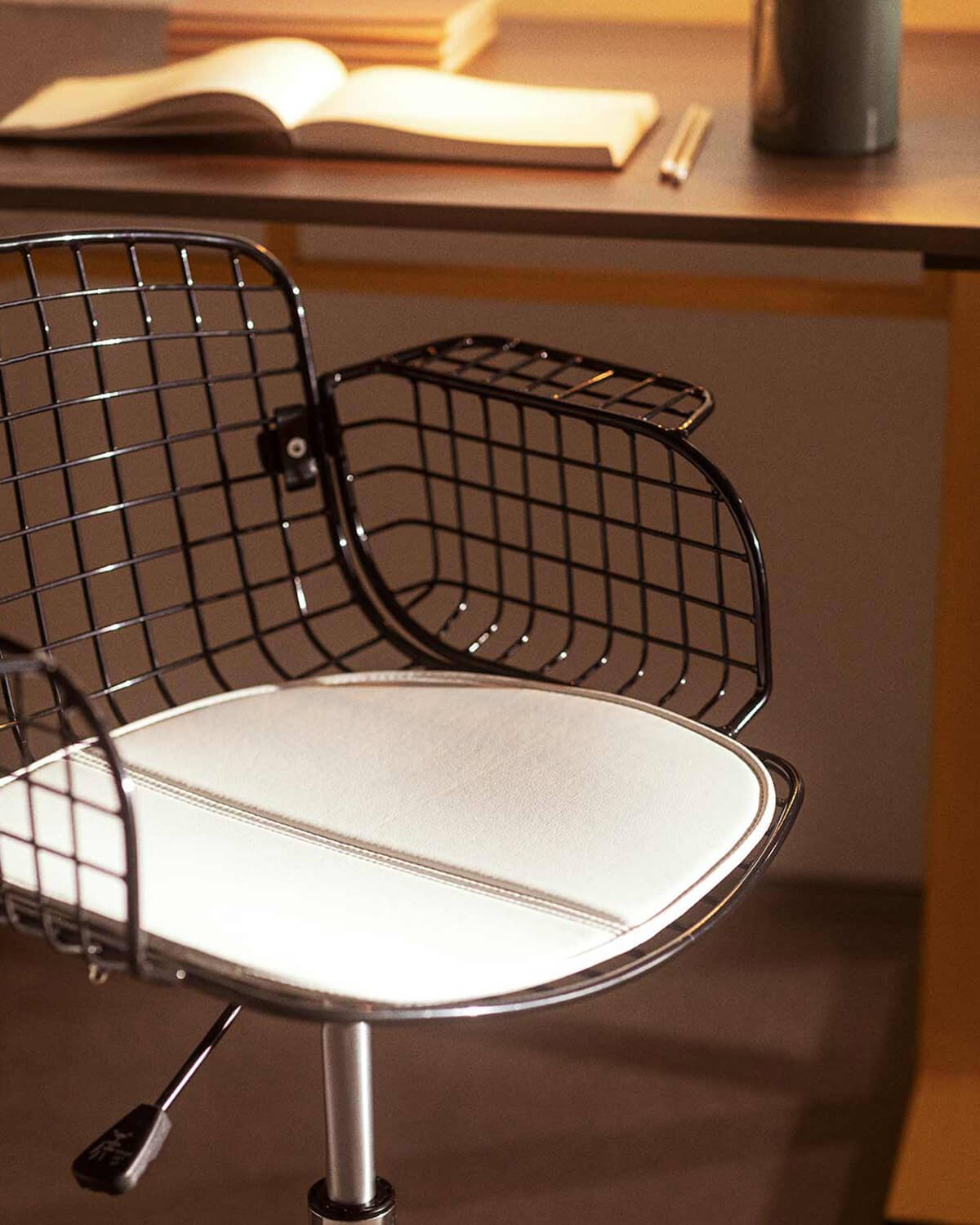 Silla de Escritorio Vintage con Respaldo Bajo de Metal Aras, imagen de galería 2