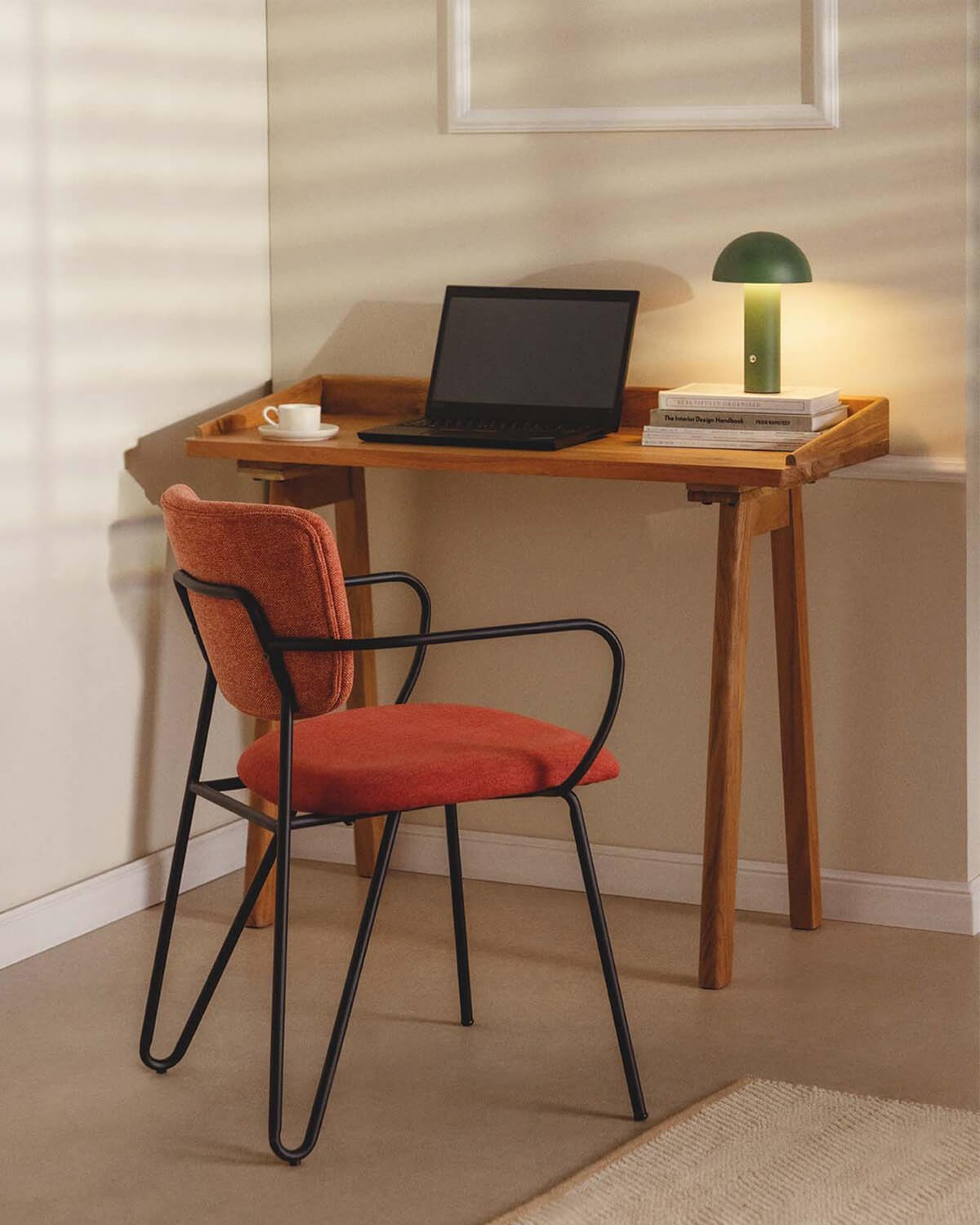 Escritorio de Madera de Acacia Mateo, imagen de galería 2