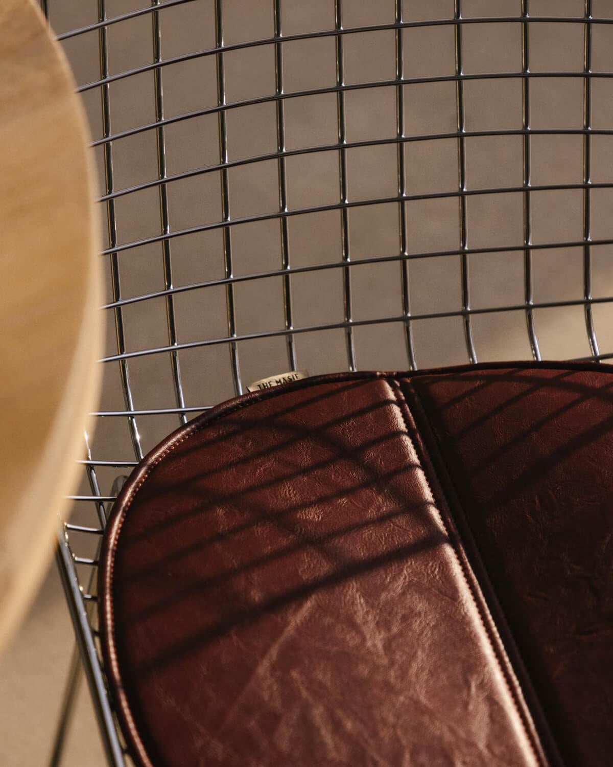 Silla de Comedor de Metal Respaldo Alto Aras , imagen de galer&iacute;a 3