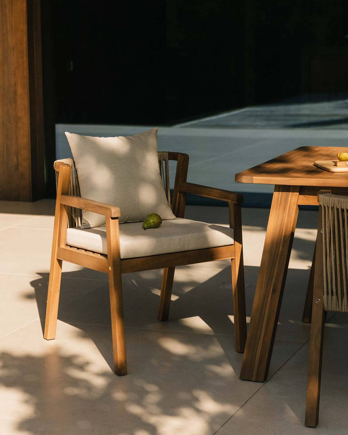 Silla de Exterior de Madera de Acacia Cael, imagen de galería 2