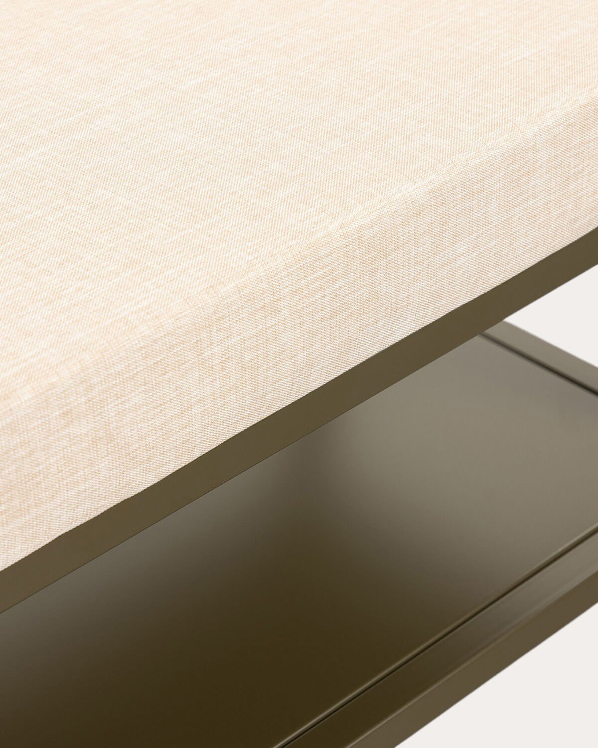 Banco Zapatero con Almacenaje de Acero Laminado Bruck  , imagen de galería 8