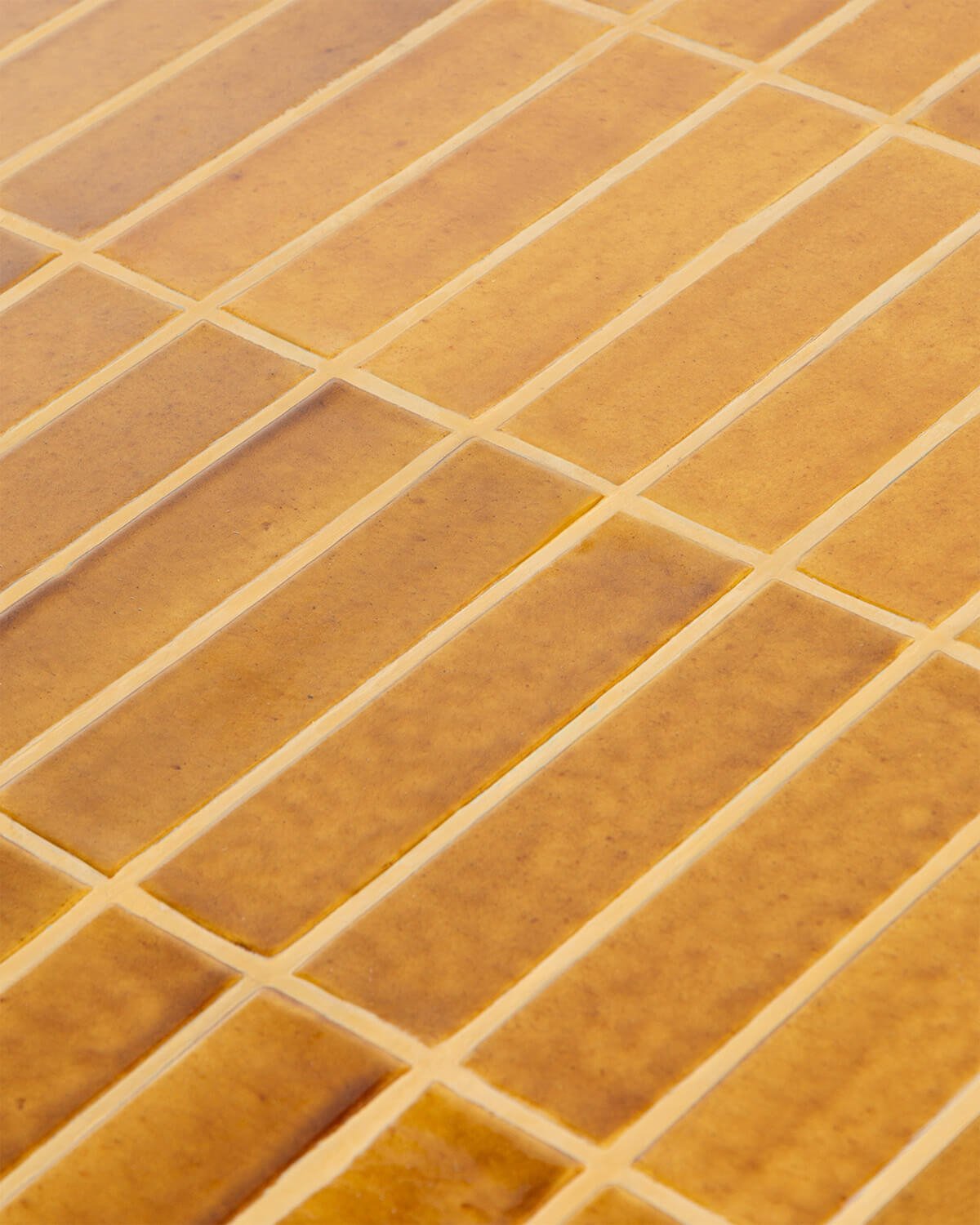 Set de Mesa de Comedor Rectangular con Cerámica (181x93 cm) Zafiro y 6 Sillas de Ratán y Metal Amur, imagen de galería 6