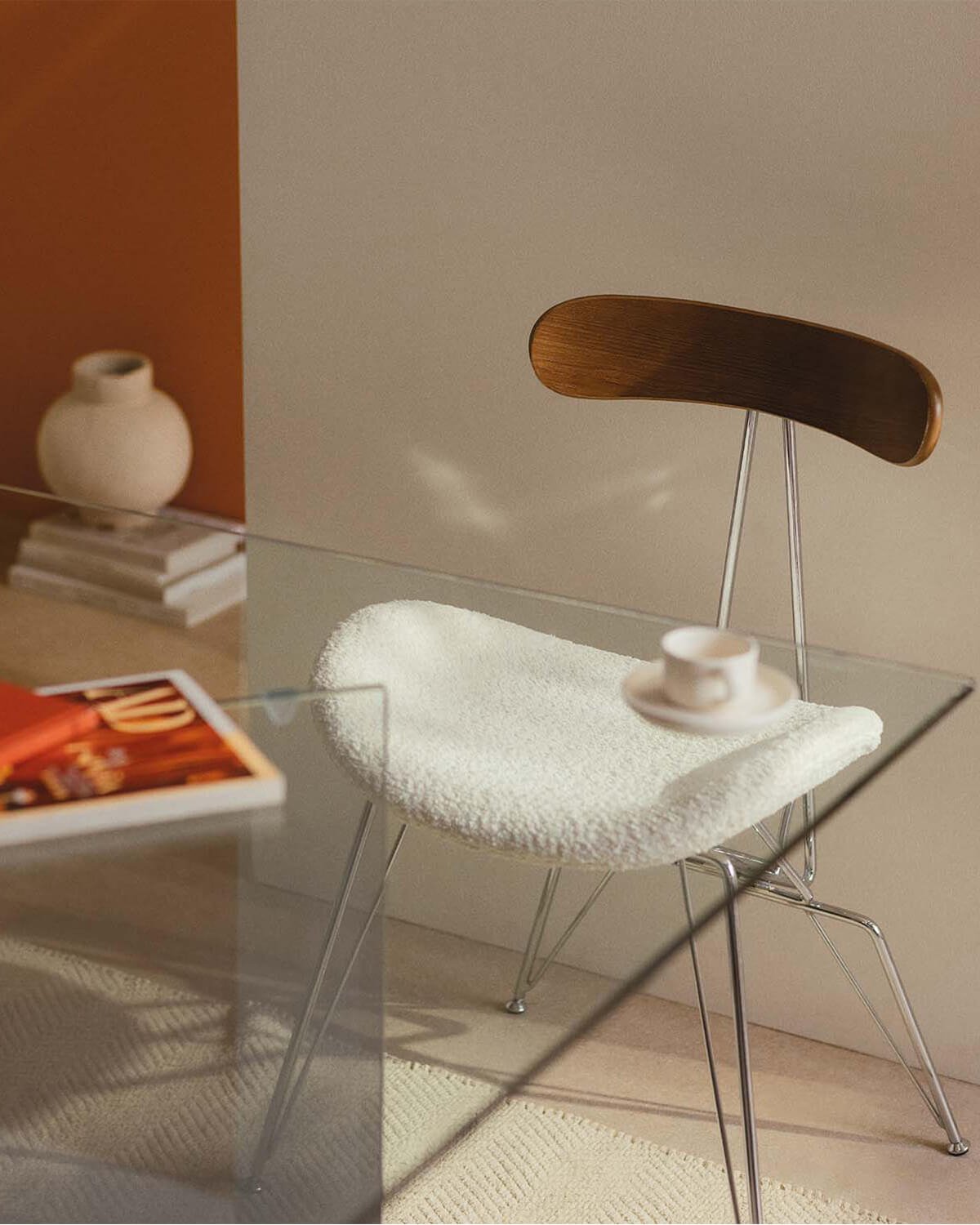 Silla de Comedor de Tela y Madera Brunela, imagen de galer&iacute;a 2