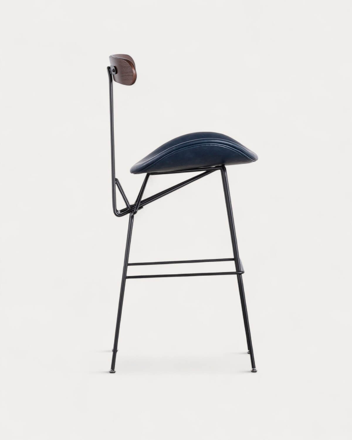 Taburete Alto de Polipiel y Madera (76 cm) Antonela, imagen de galería 2