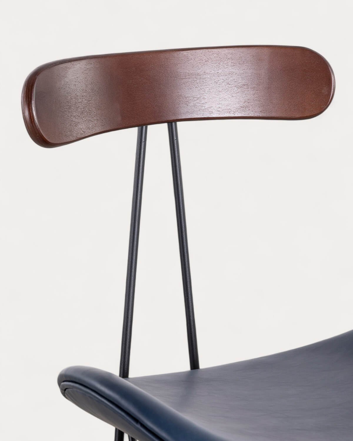 Pack 2 Taburetes Altos de Polipiel y Madera (76 cm) Antonela, imagen de galer&iacute;a 4