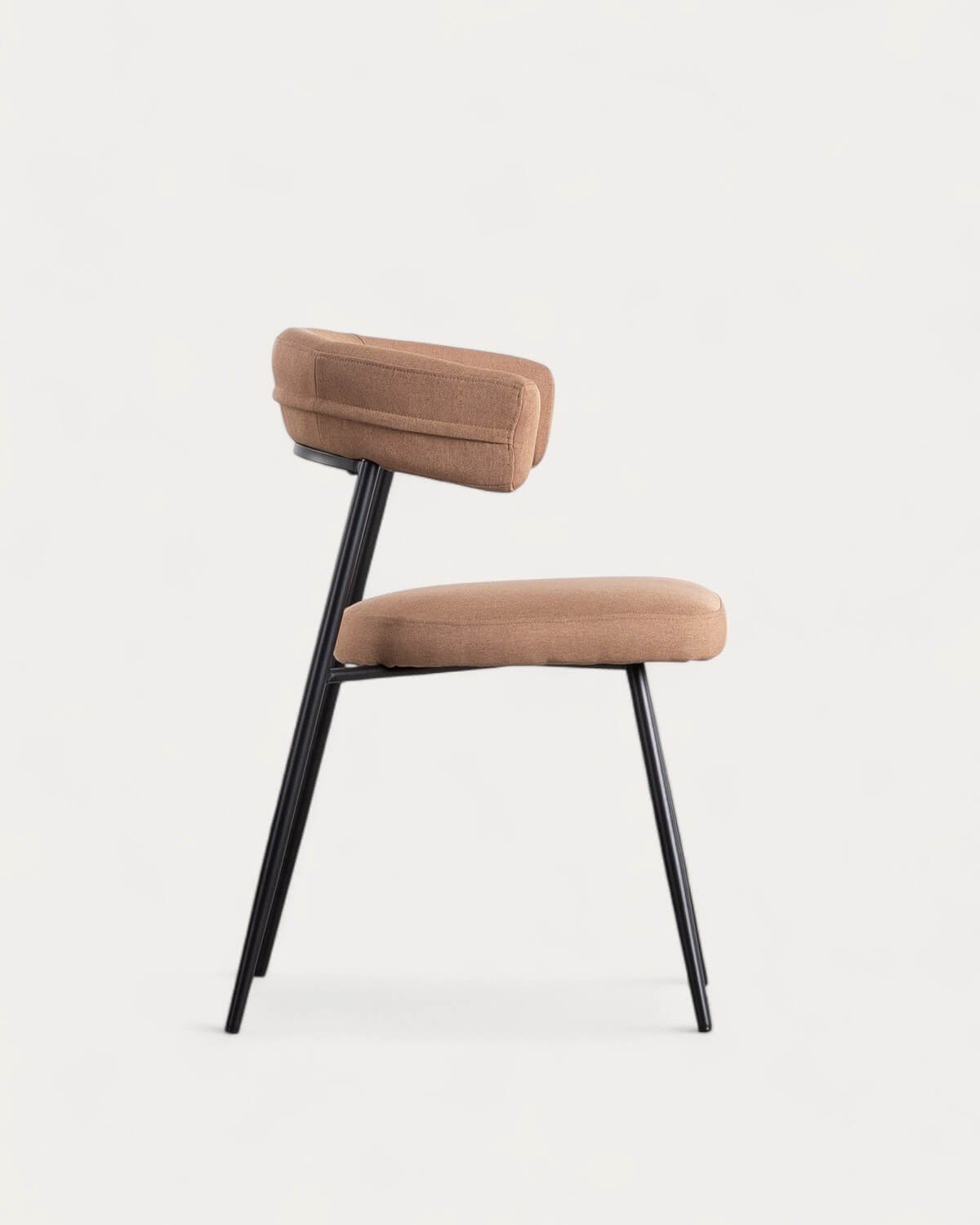 Silla de Comedor de Metal y Tela Eloise, imagen de galería 3