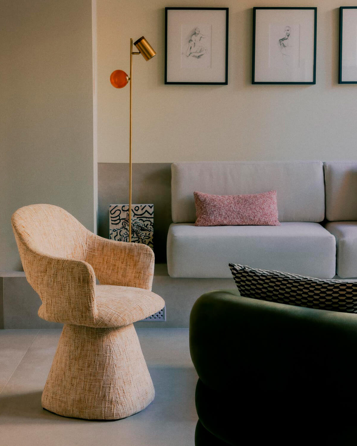 Pack 2 Sillas de Comedor de Tela y Metal Newen, imagen de galería 2