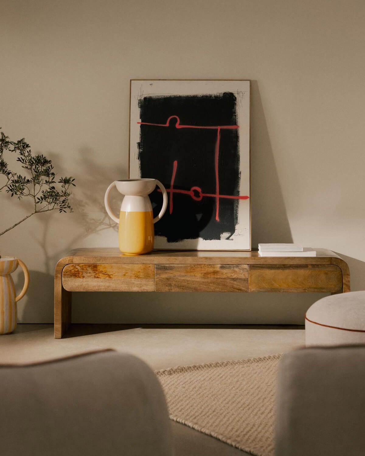 Mueble de TV con 3 Cajones de Madera de Mango Vanile , imagen de galería 2