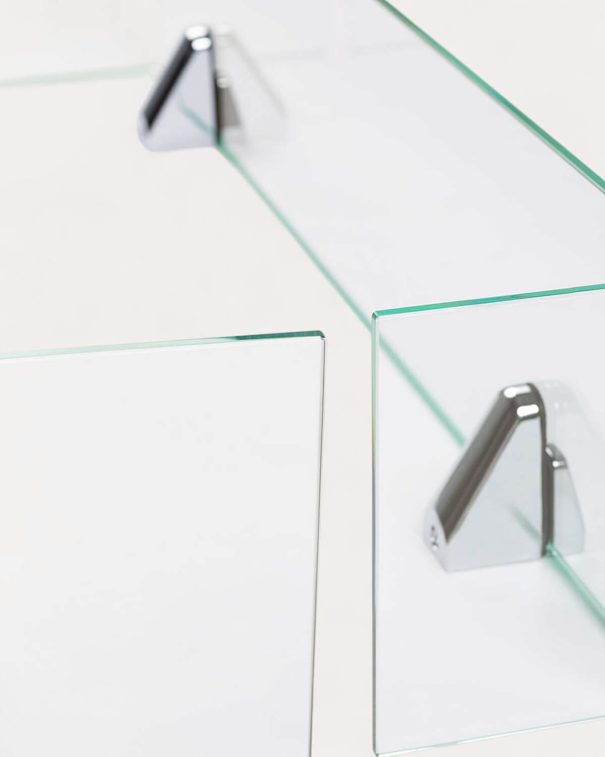 Set de 2 Estantes de Pared de Cristal Curvado Iris, imagen de galería 3