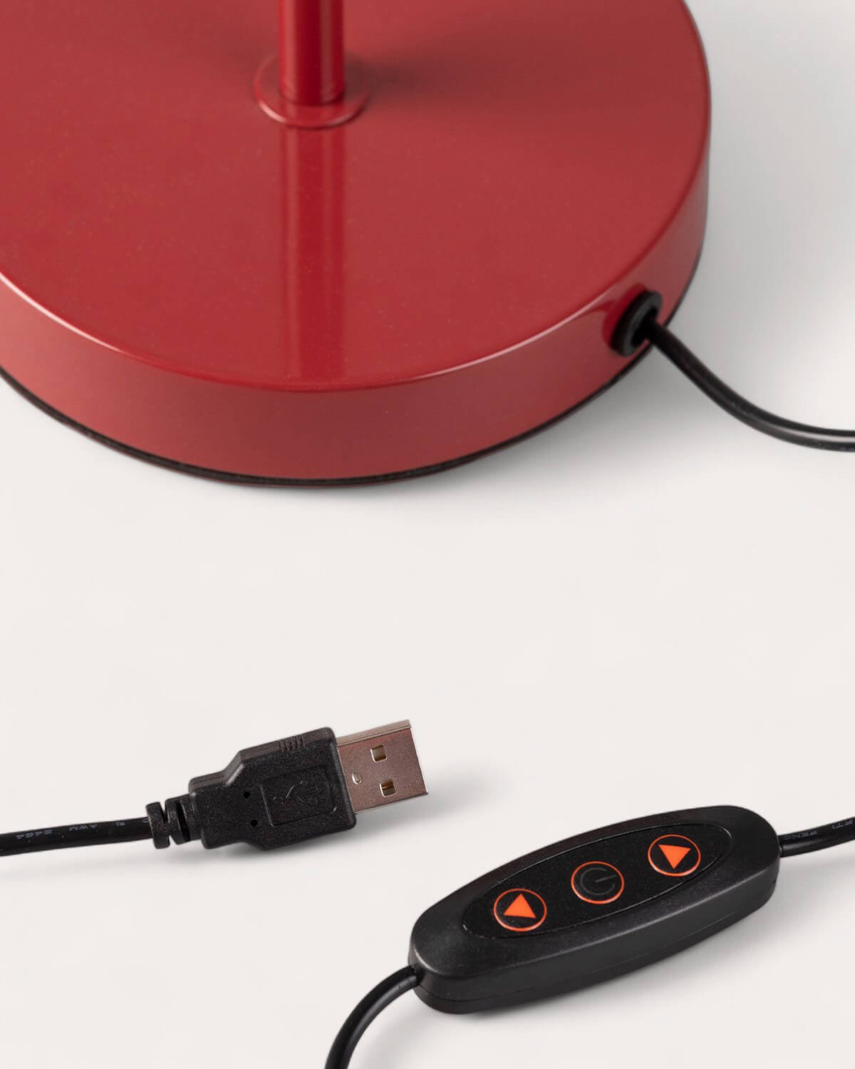 Lámpara de Mesa Dimmable de Metal Eloy, imagen de galería 6