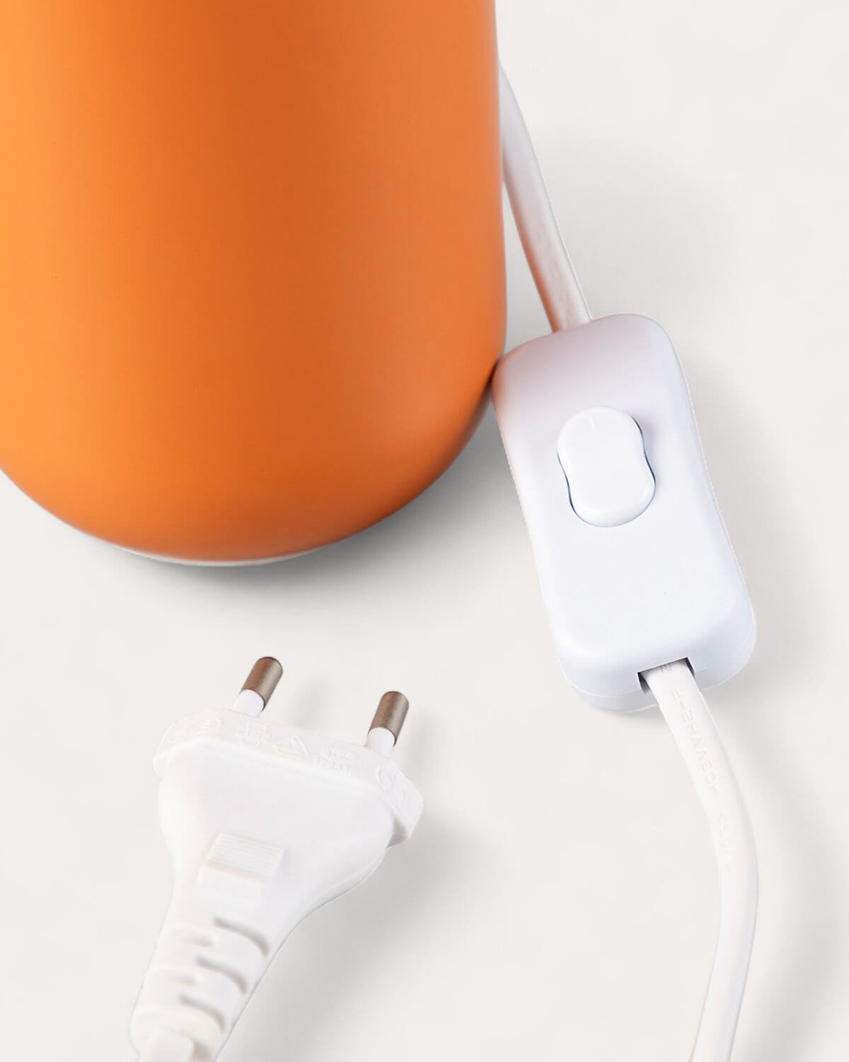 Lámpara de Mesa de Metal Gideon, imagen de galer&iacute;a 3