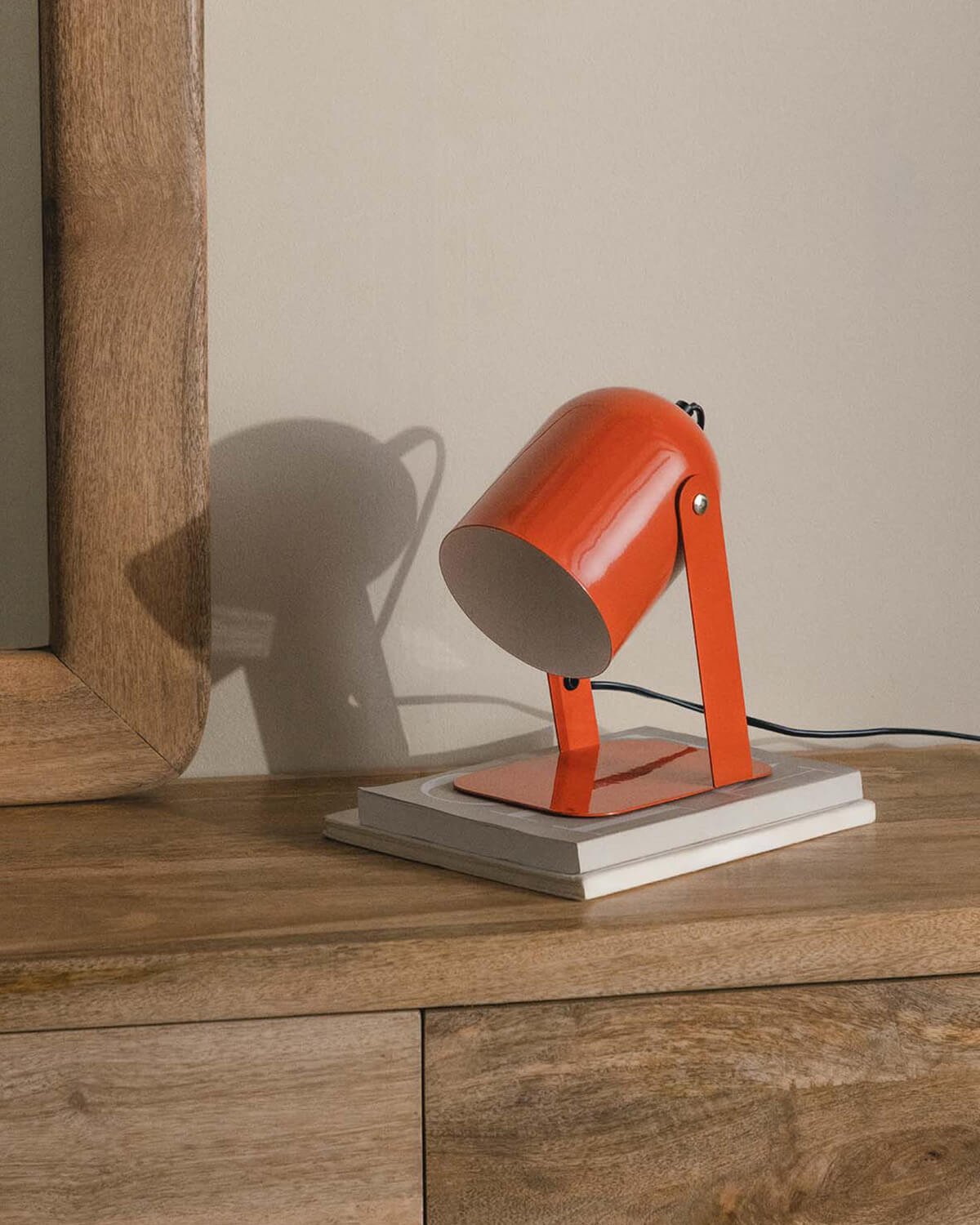 Lámpara de Mesa de Metal Marís, imagen de galería 2