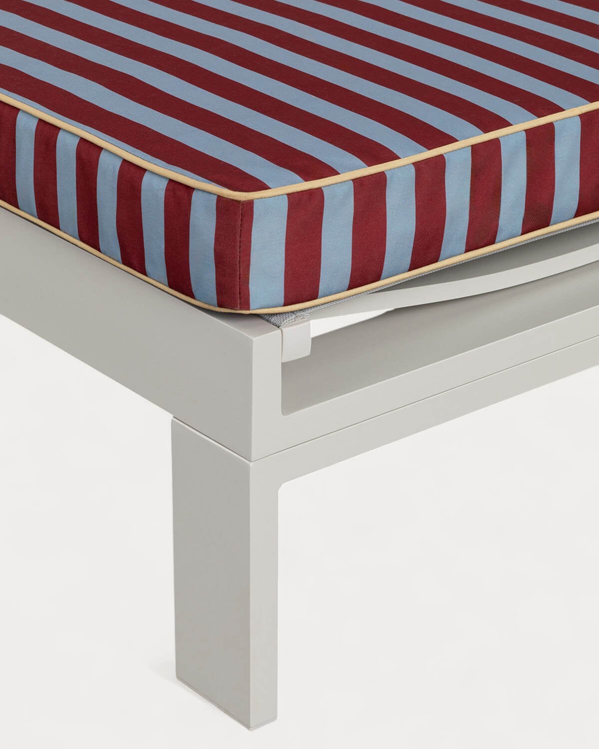 Tumbona Reclinable de Aluminio con Cojín a Rayas New Kreta, imagen de galer&iacute;a 5