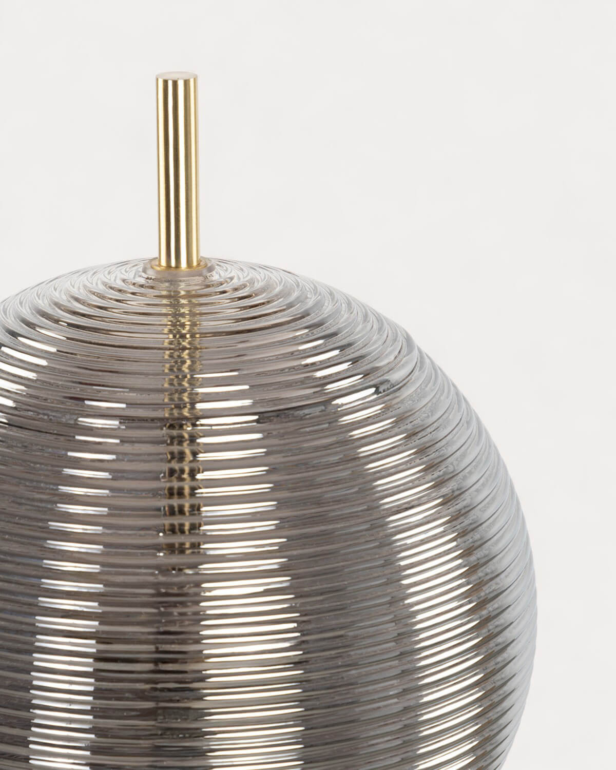 Lámpara de Pie LED Dimmable de Metal Esférica Samil, imagen de galería 4