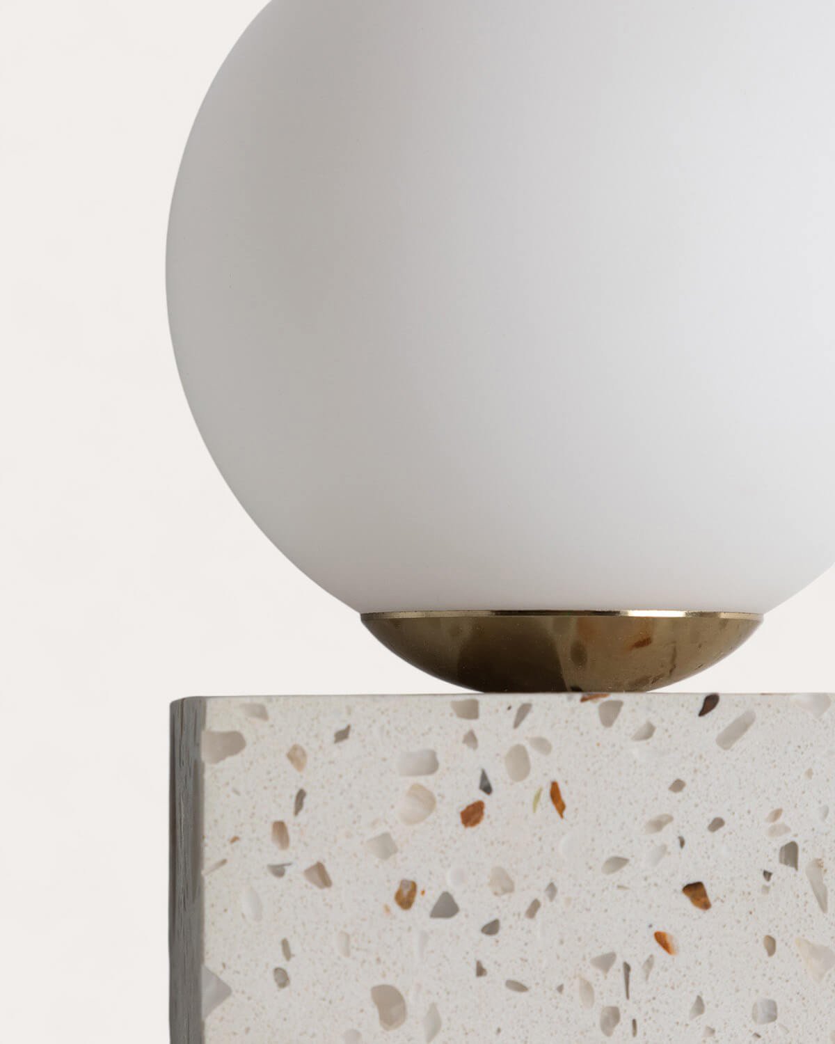 Aplique de Pared Cubo de Terrazo Lunas , imagen de galería 7