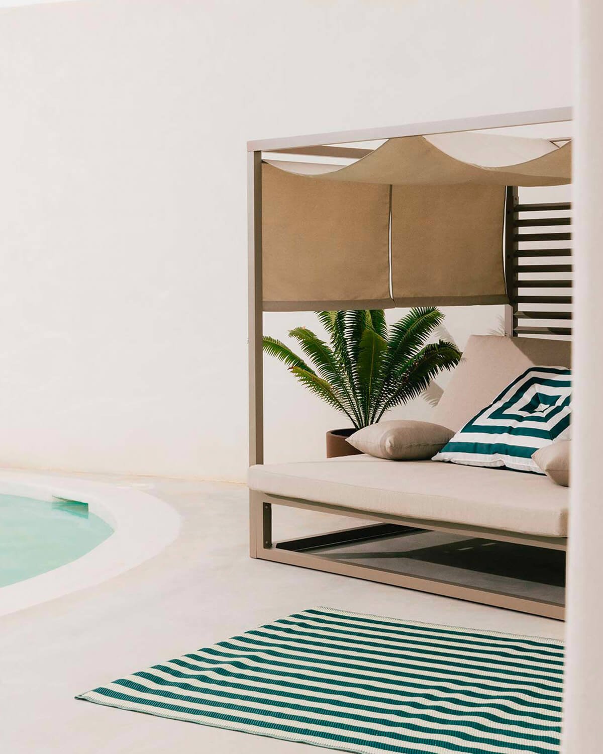 Cama Balinesa Reclinable de Tela y Aluminio Mersia, imagen de galería 3