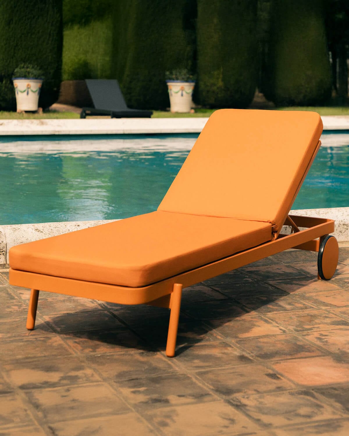 Tumbona Reclinable de Aluminio con Cojín de Tela Celina , imagen de galer&iacute;a 2