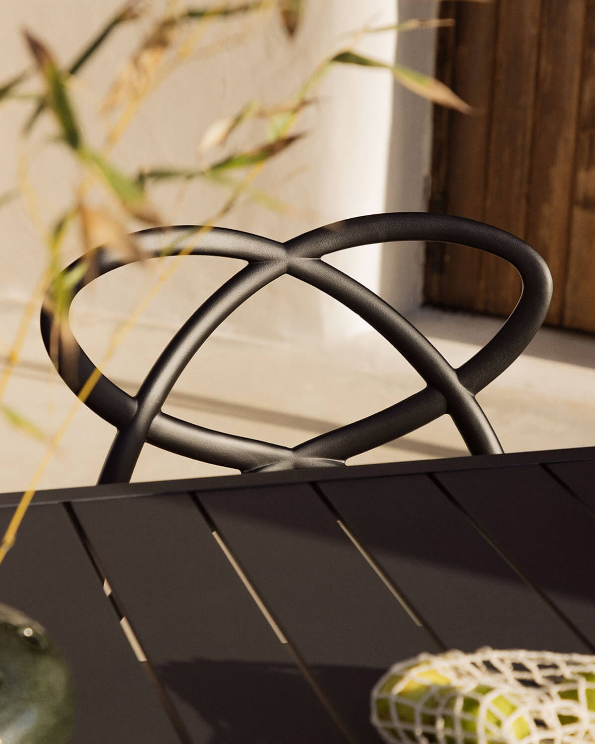 Set de Mesa Rectangular de Aluminio (160x90 cm) Cancún y 6 Sillas de Polipropileno de Exterior Cielo, imagen de galería 3