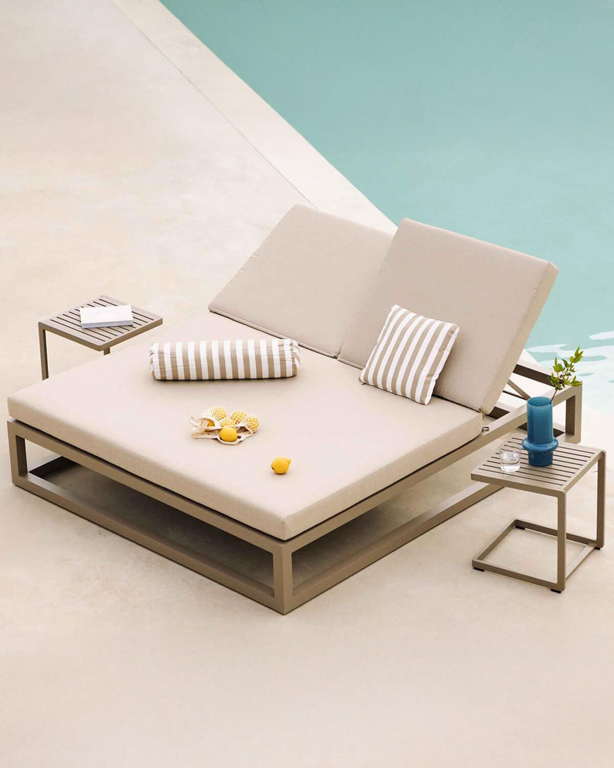 Set de Tumbona Doble Reclinable Kewin y 2 Mesas Auxiliares de Aluminio (40x40 cm) Kreta Colours, imagen de galer&iacute;a 2