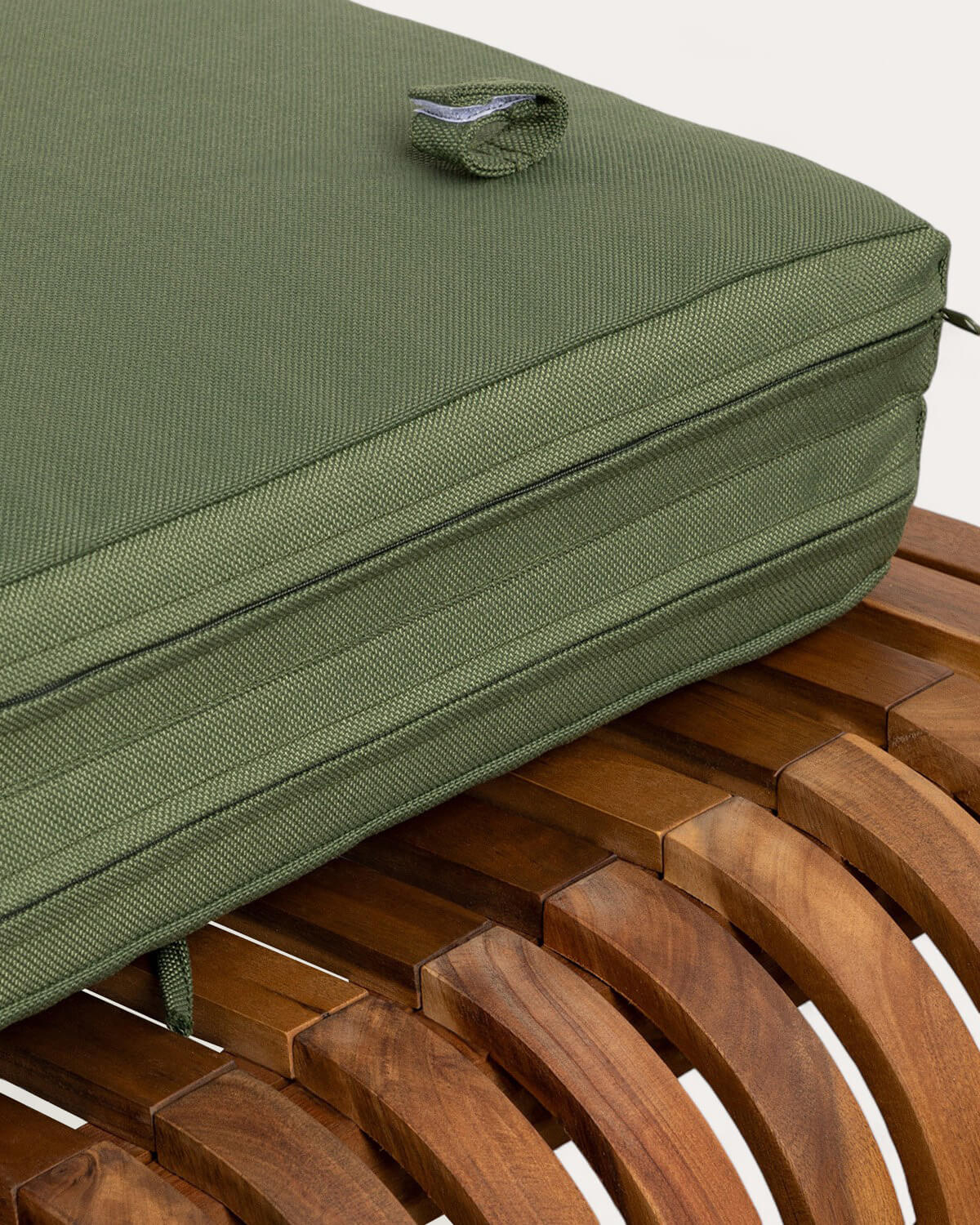 Set de 2 Tumbonas y Mesa Auxiliar de Madera de Acacia (45x45 cm) Hazan, imagen de galer&iacute;a 7