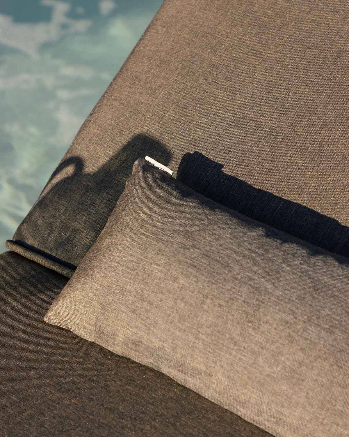 Tumbona con Cojín Desenfundable y Cojín Rectangular New Kreta, imagen de galer&iacute;a 3