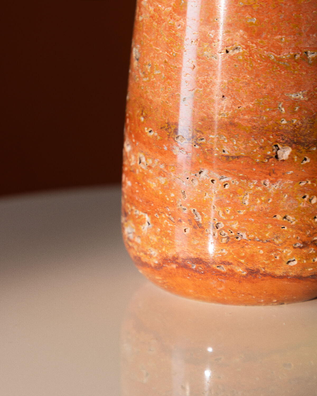 Lámpara de Mesa de Mármol Travertino y Lino Adlai, imagen de galería 6