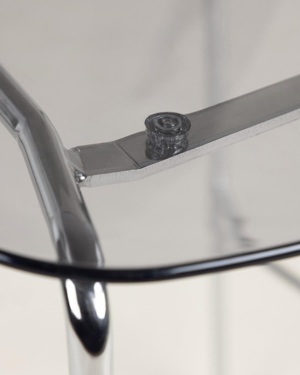 Taburete Alto de Polietileno y Metal (77 cm) Pinha, imagen de galer&iacute;a 5