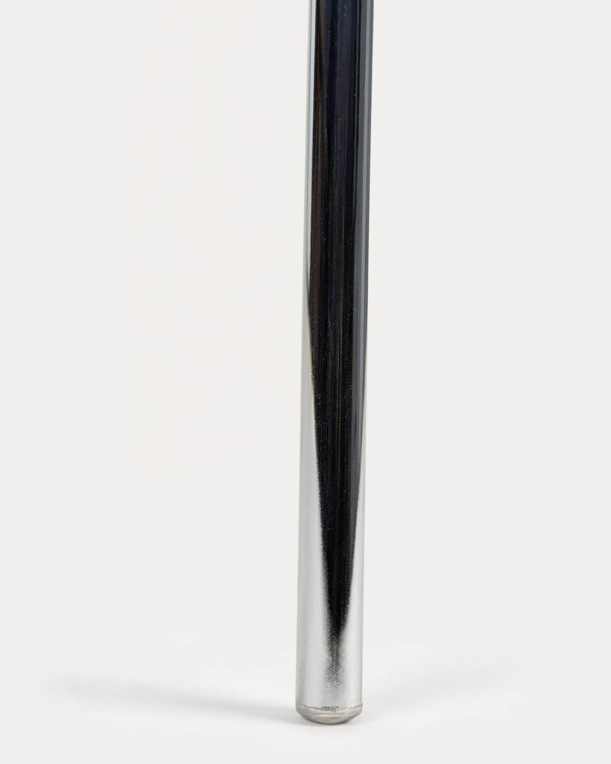 Pack 4 Taburetes Altos de Polietileno y Metal (77 cm) Pinha, imagen de galer&iacute;a 6