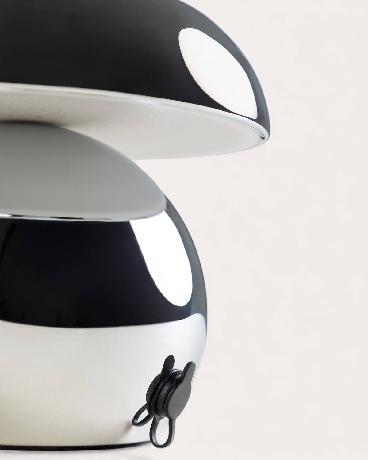 Lámpara de Mesa Dimmable LED Inalámbrica para Exterior Yemi, imagen de galería 8