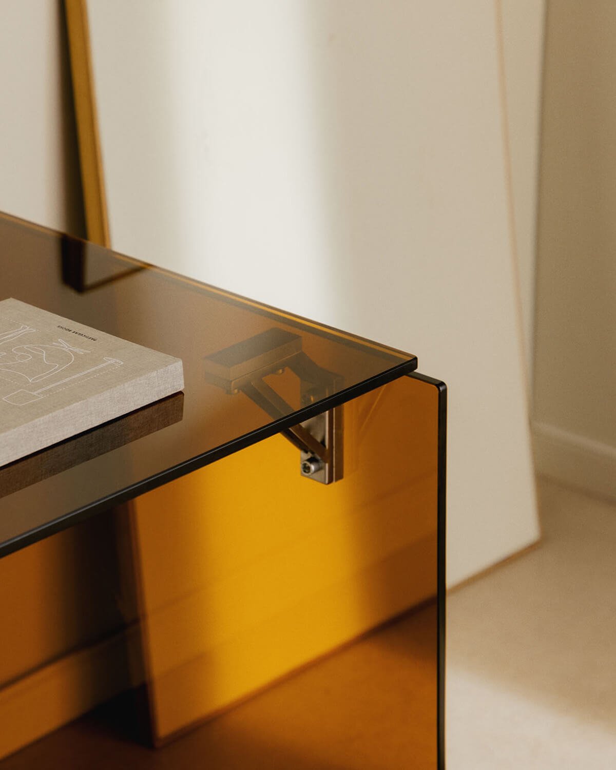 Escritorio de Cristal Templado y Acero Inoxidable (134x70 cm) Arey, imagen de galería 3