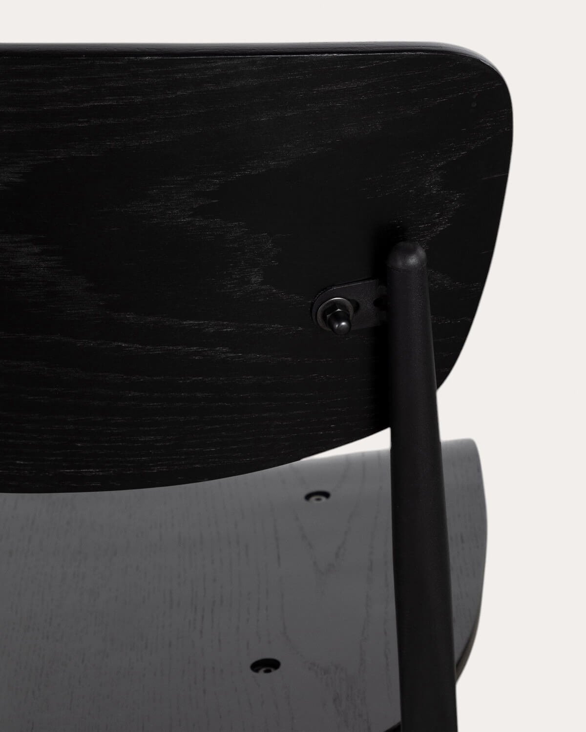 Set de Mesa de Comedor Rectangular (220x110 cm) Kuroen y 8 Sillas de Comedor de Madera Ticher, imagen de galería 7