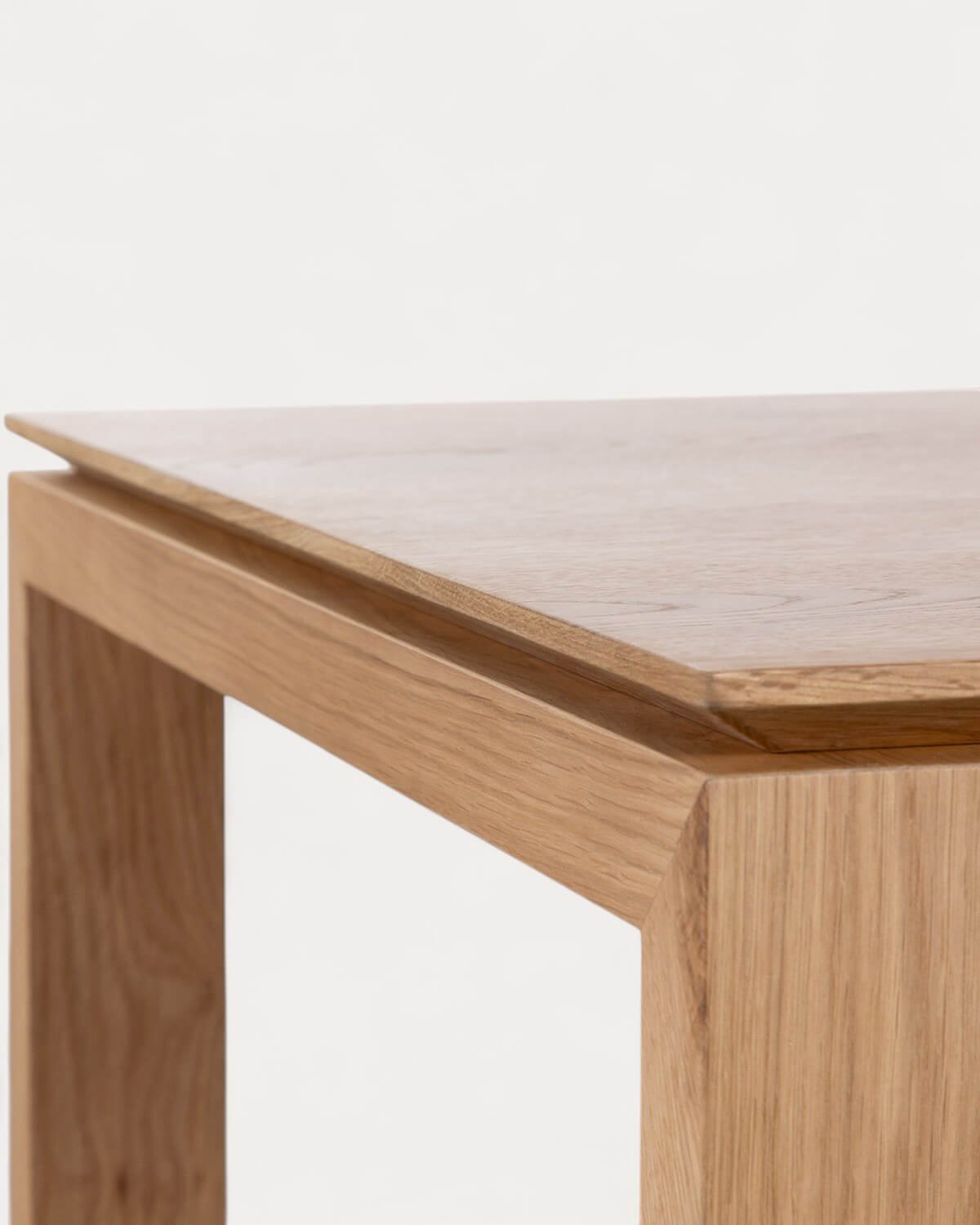 Set de Mesa de Comedor Extensible (195-285x90 cm) Deran y 8 Sillas con Reposabrazos de Madera Laly, imagen de galería 10