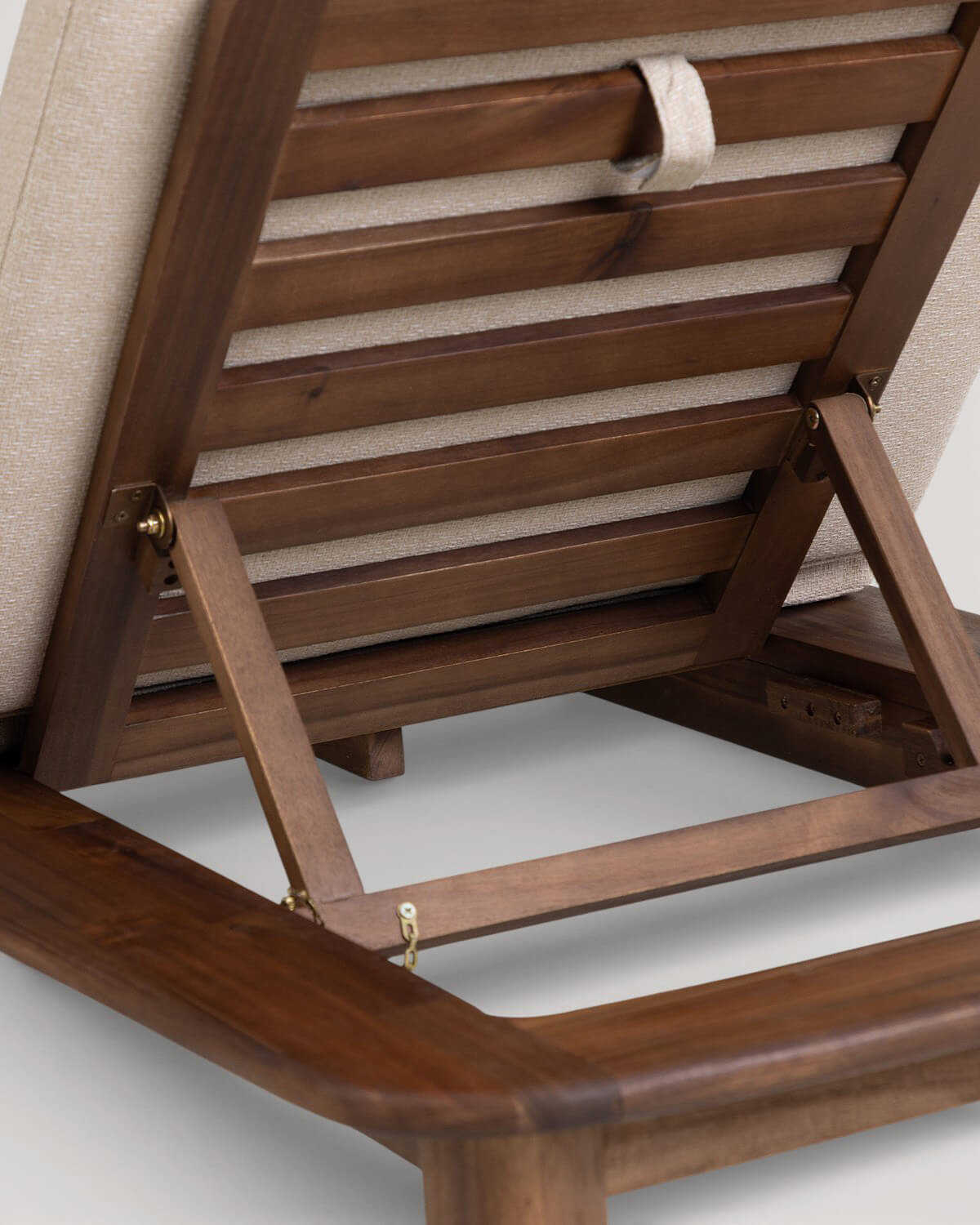 Tumbona Reclinable de Madera de Acacia y Tela Dawson, imagen de galer&iacute;a 8