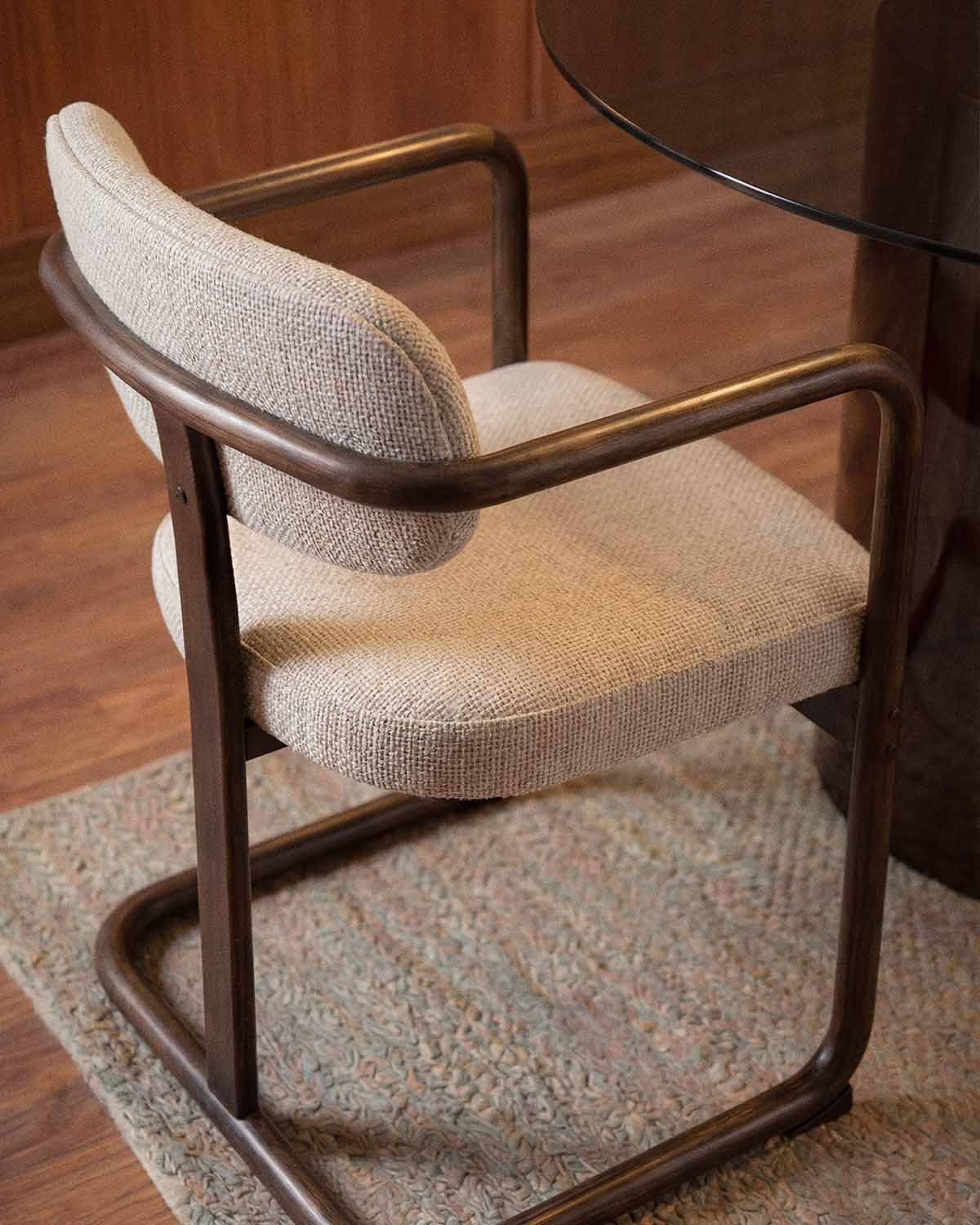 Silla de Comedor de Madera de Caucho y Tela Vitier, imagen de galer&iacute;a 3