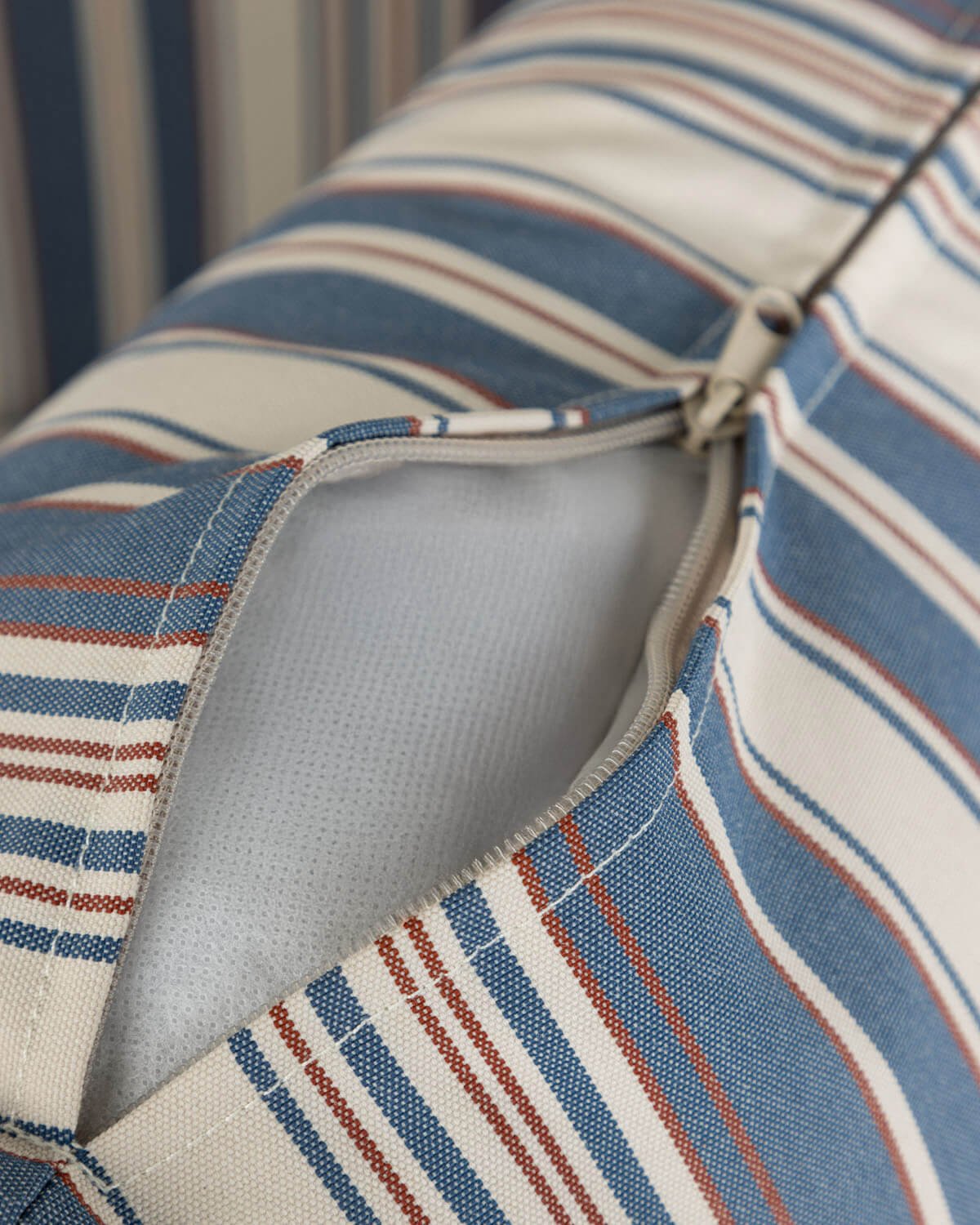 Sofá 2 Plazas de Jardín de Metal y Tela Ahrus, imagen de galer&iacute;a 6